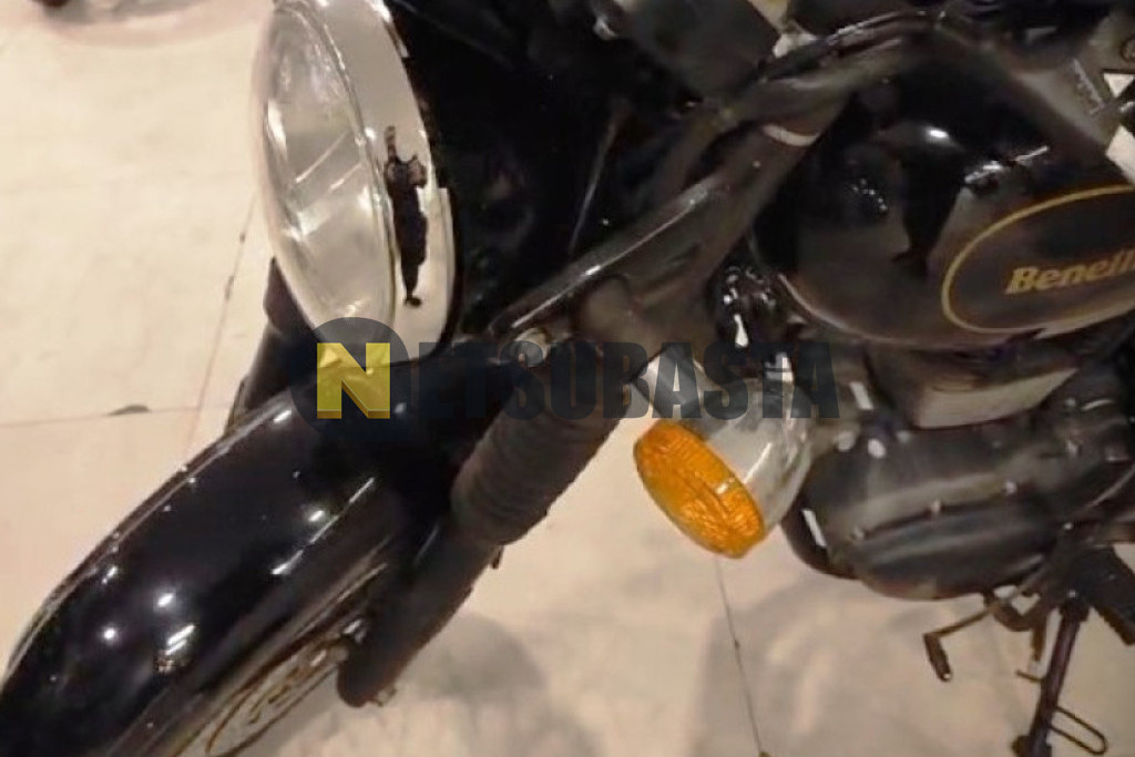 Benelli Imperiale 400 2020