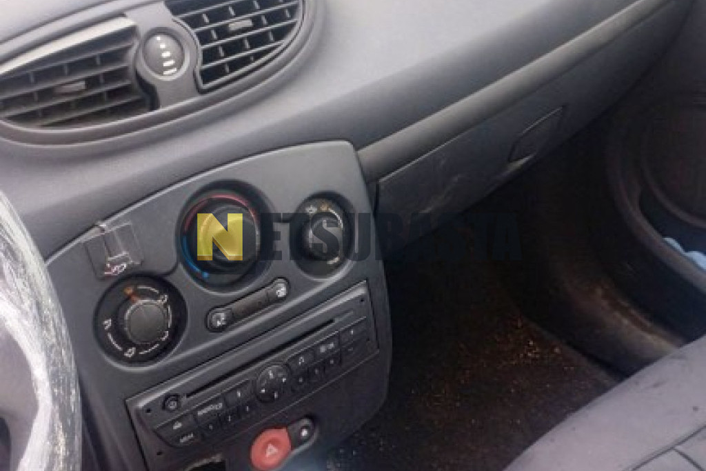 Renault Clio 1.2 16v 2013