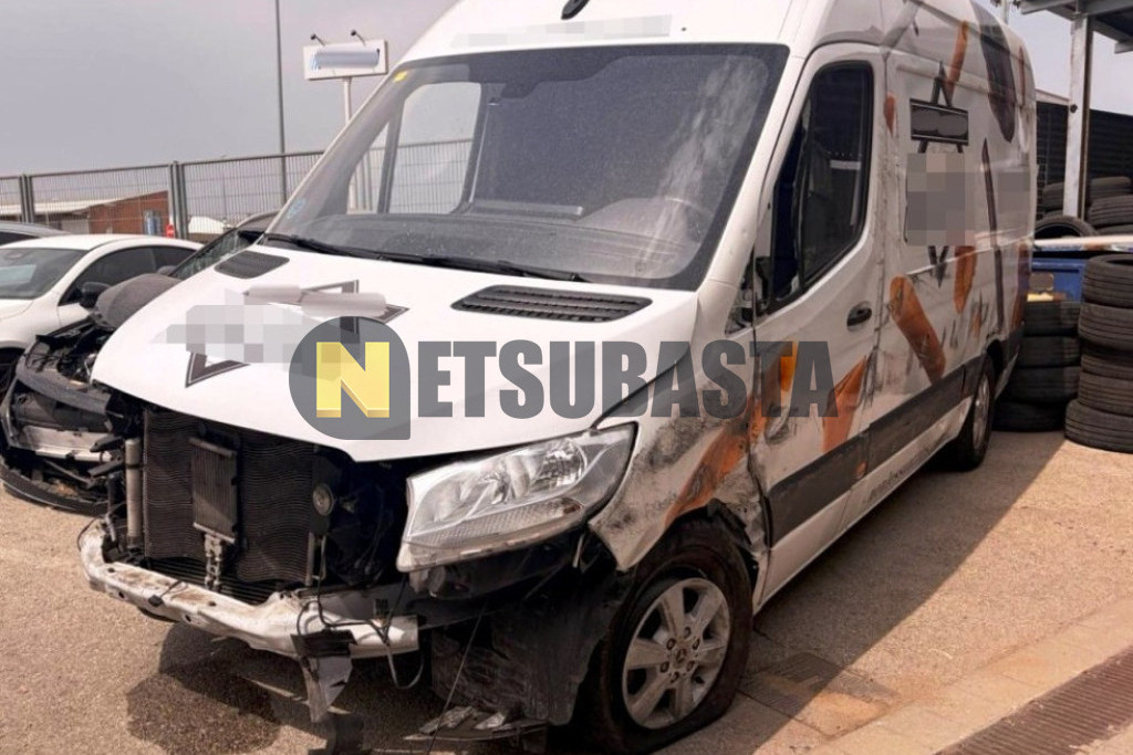 Mercedes-Benz Sprinter Furgón 319 3.0 CDI 2020
