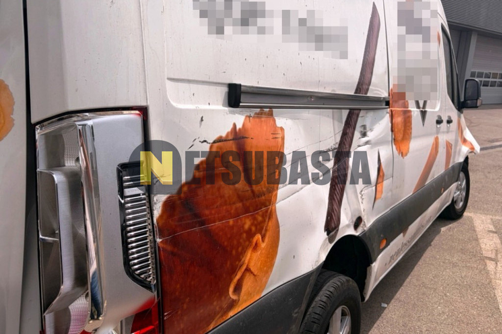 Mercedes-Benz Sprinter Furgón 319 3.0 CDI 2020