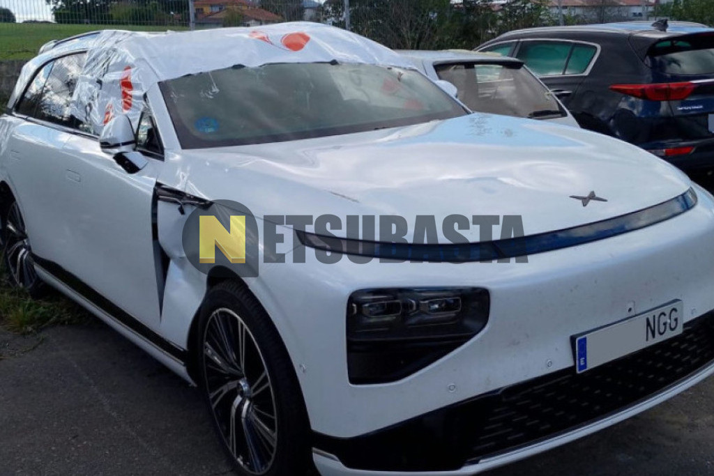 Xpeng G9 AWD 2025