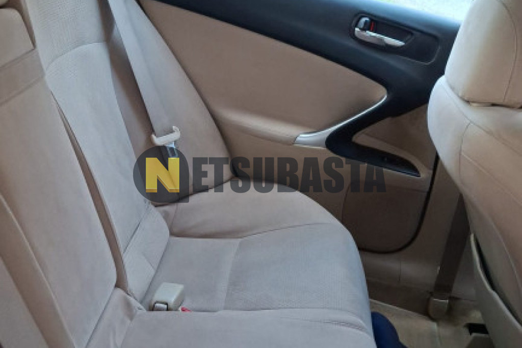 Lexus IS 220d 2006