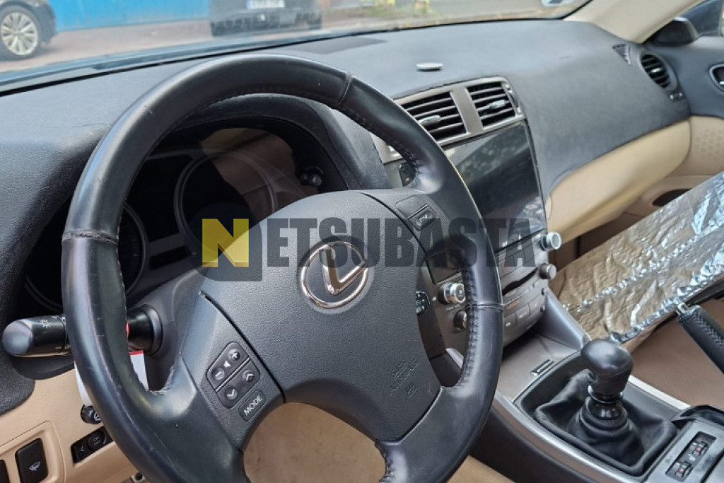 Lexus IS 220d 2006