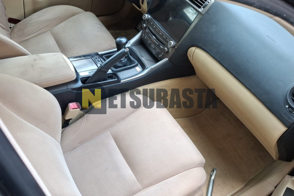 Lexus IS 220d 2006