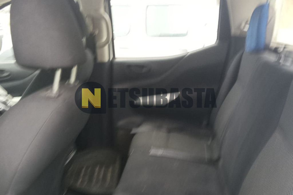 Nissan NP300 Navara Doble Cabina 2.3 dCi 2016