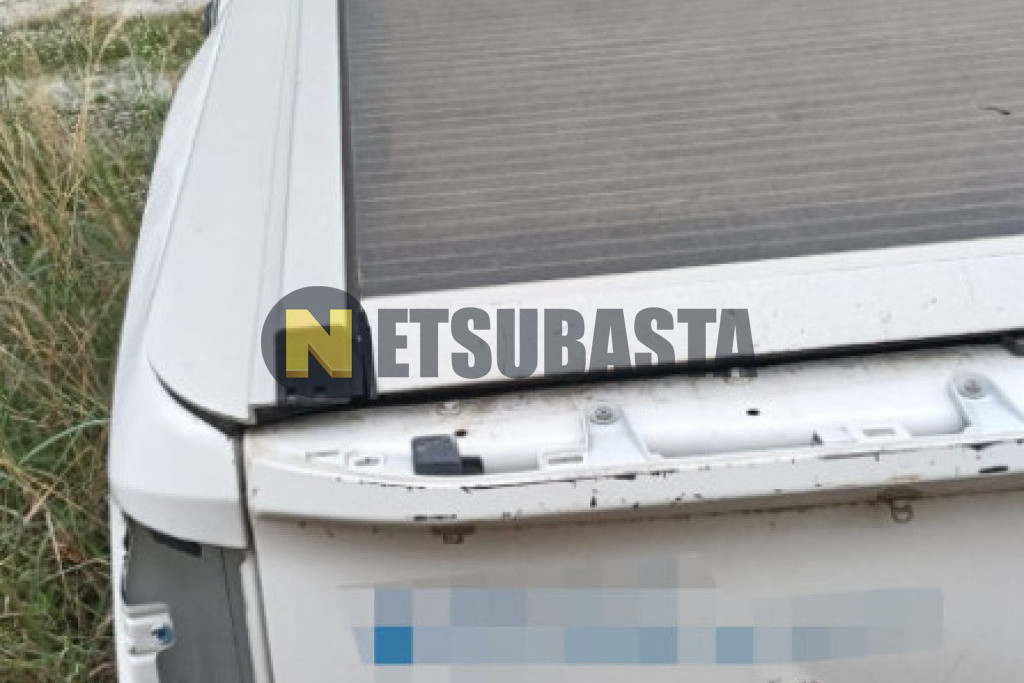 Subasta de Nissan NP300 Navara Doble Cabina 2.3 dCi 2016