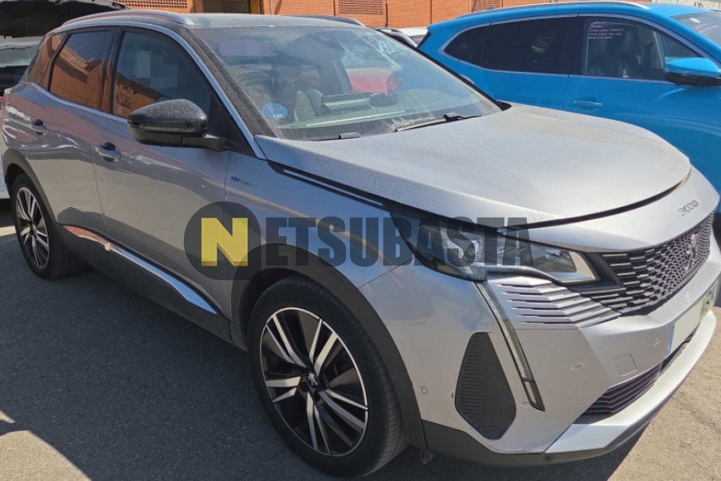 Peugeot 3008 Hybrid 300 e-EAT8 2022