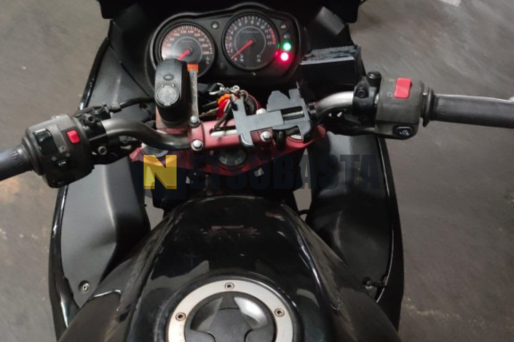 Kawasaki ER 6F 2007