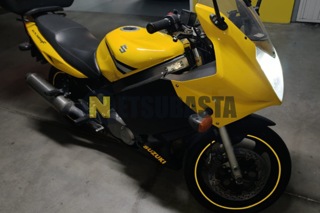 Suzuki GS 500 2005