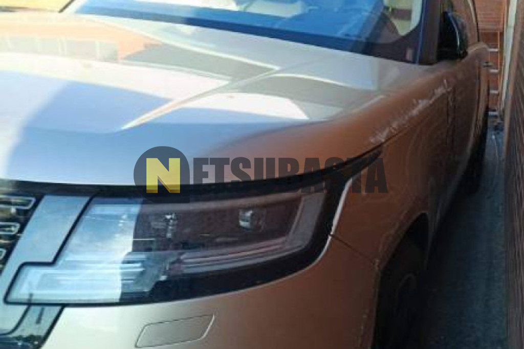 Land-Rover Range Rover Sport P440e 2023