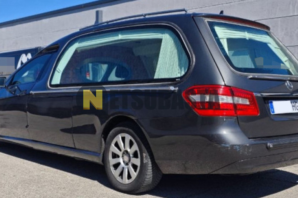 Mercedes-Benz E 220 CDI Estate Aut. Fúnebre 2011