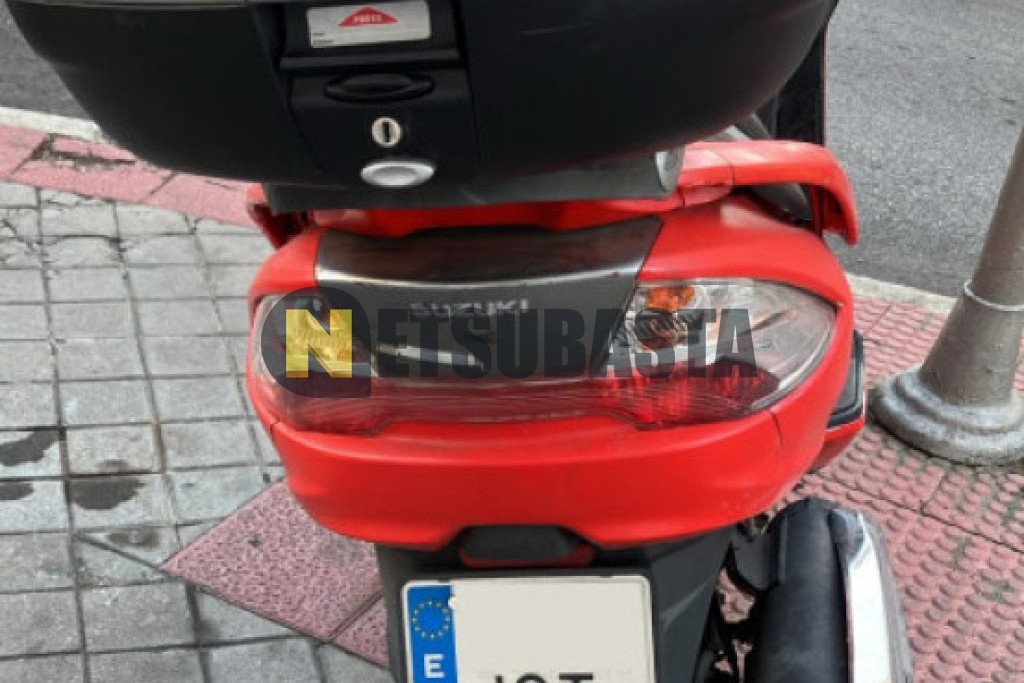 Suzuki Burgman 400 ABS 2015