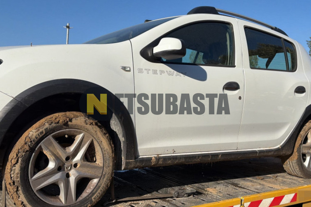 Dacia Sandero Stepway 0.9 TCe 2015