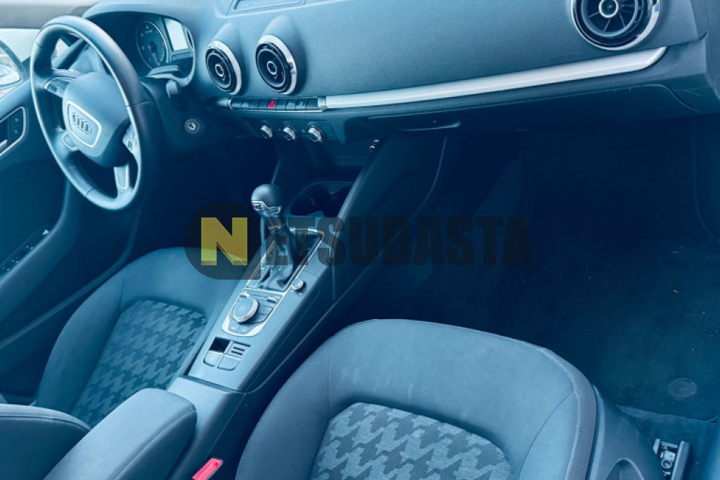Audi A3 1.6 TDI S Tronic 7 Vel. 2014