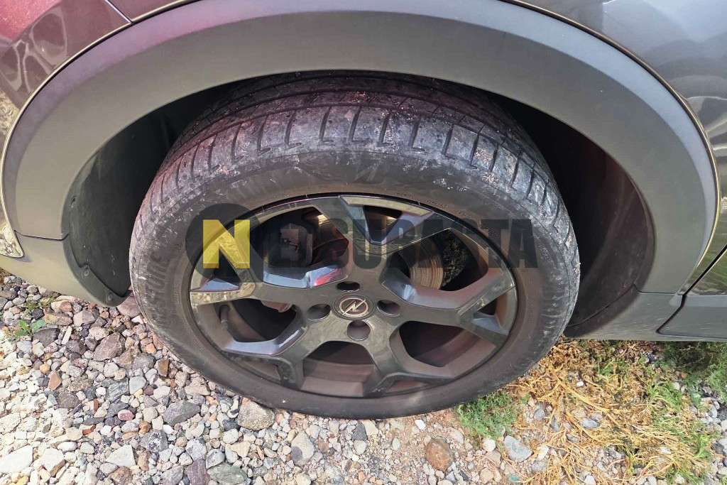 Opel Crossland 1.2 Turbo 2023
