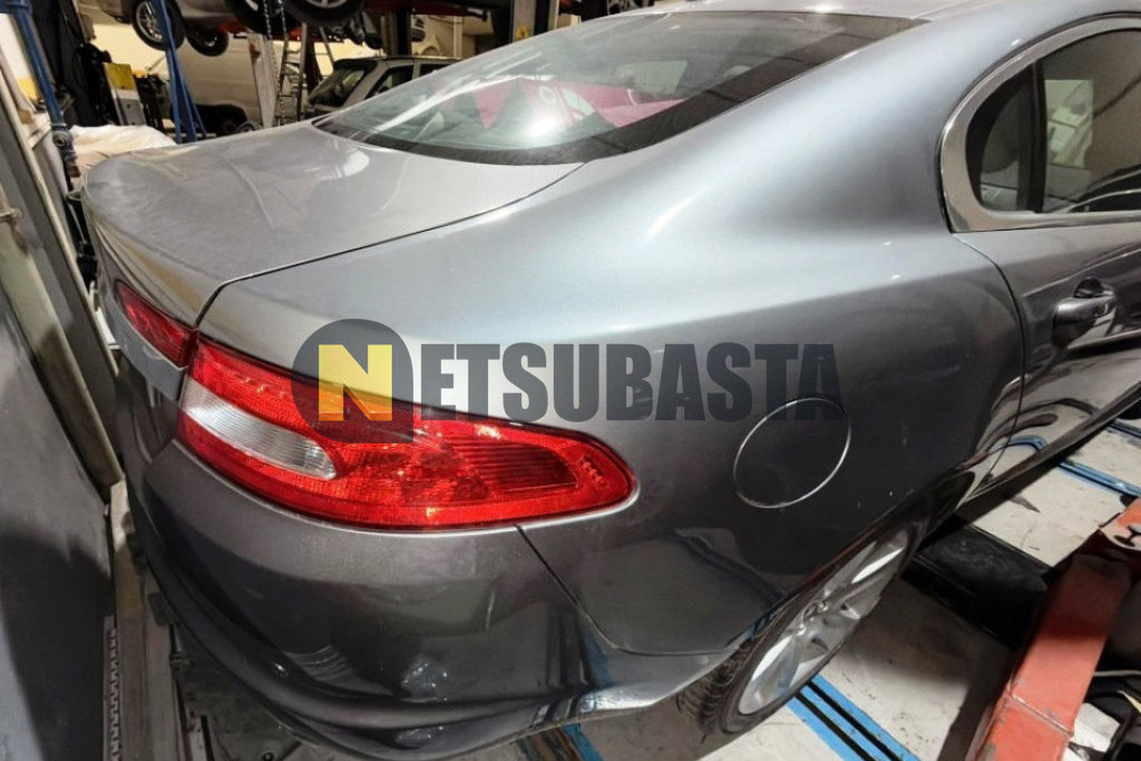 Jaguar XF 2.7D V6 2008